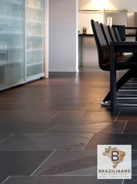 Braziliaans-natuursteen-Mustang-Leisteen-40x60cm-Black-Slate-Vloertegels-zitkamer-Borgman-van-Dijk Braziliaans natuursteen Mustang Leisteen 40x60cm Black Slate Vloertegels zitkamer